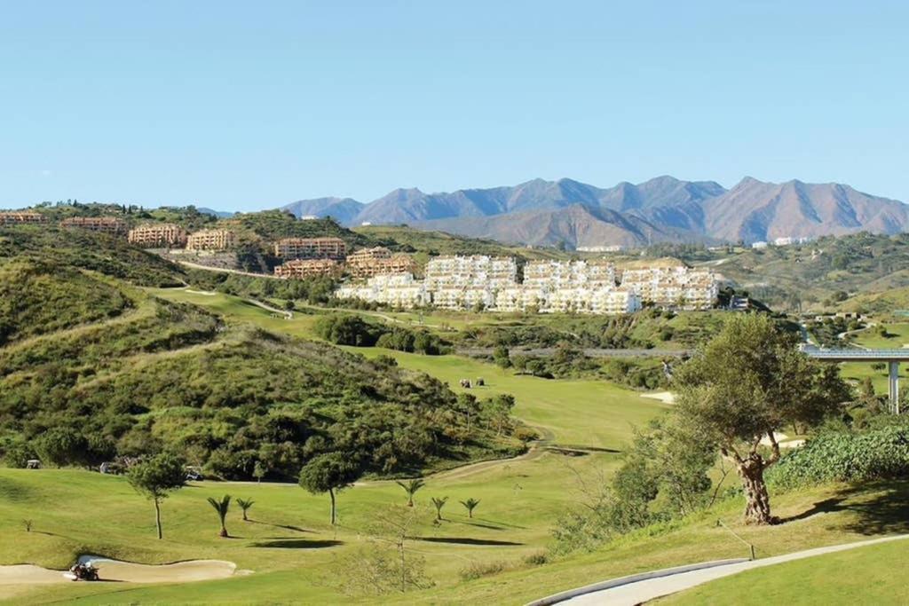 El Casa Blanca - Golf Resort In ลากาลาเดมิฮาส ภายนอก รูปภาพ